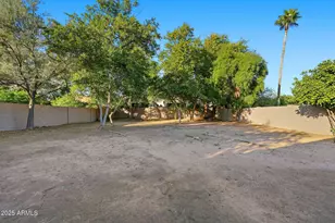 4444 E Danbury Rd, Phoenix, AZ 85032 - Photo 38