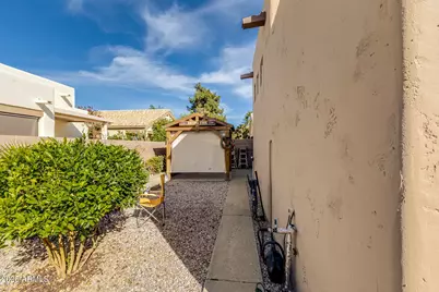 17056 N Zuni Trail, Surprise, AZ 85374 - Photo 22