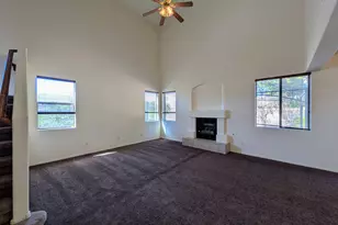 5794 W Golden Ln, Glendale, AZ 85302 - Photo 10