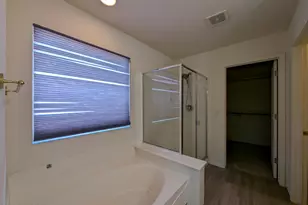 5794 W Golden Ln, Glendale, AZ 85302 - Photo 36