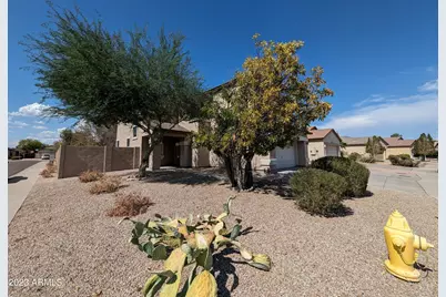 5794 W Golden Lane, Glendale, AZ 85302 - Photo 1
