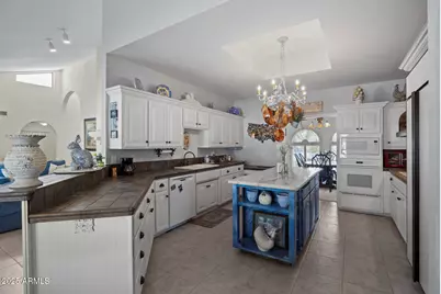 5478 E Oakhurst Way, Scottsdale, AZ 85254 - Photo 12