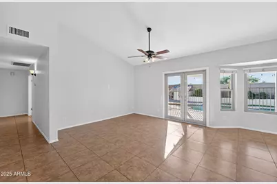 10877 E Becker Lane, Scottsdale, AZ 85259 - Photo 14