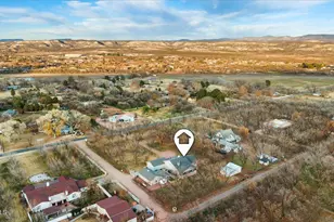 327 E Quarterhorse Ln E, Camp Verde, AZ 86322 - Photo 56