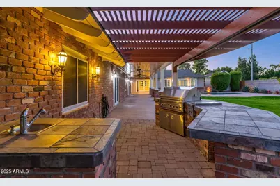 416 W McLellan Boulevard, Phoenix, AZ 85013 - Photo 46