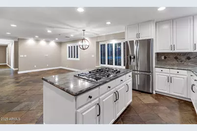 416 W McLellan Boulevard, Phoenix, AZ 85013 - Photo 14