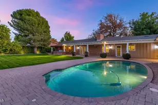 416 W McLellan Blvd, Phoenix, AZ 85013 - Photo 42