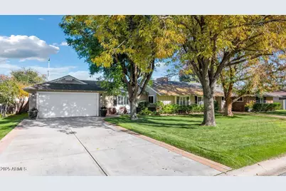 416 W McLellan Boulevard, Phoenix, AZ 85013 - Photo 2