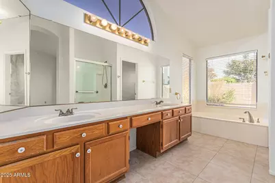 319 N Corrine Drive, Gilbert, AZ 85234 - Photo 18