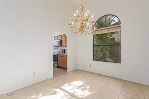 319 N Corrine Dr, Gilbert, AZ 85234 - Photo 6