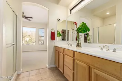 3131 E Legacy Drive #2041, Phoenix, AZ 85042 - Photo 14