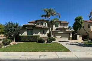 164 W Goldfinch Way, Chandler, AZ 85286 - Photo 1