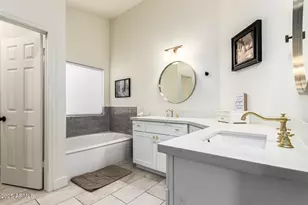 650 S Bay Dr, Gilbert, AZ 85233 - Photo 20