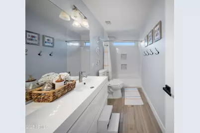 1042 W Bruce Avenue, Gilbert, AZ 85233 - Photo 16