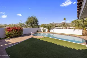 4601 E Solano Dr, Phoenix, AZ 85018 - Photo 14