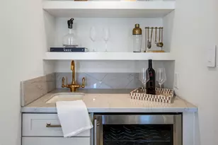 4601 E Solano Dr, Phoenix, AZ 85018 - Photo 8