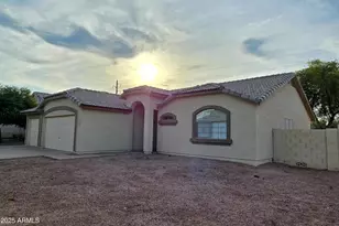 7927 E Caballero St, Mesa, AZ 85207 - Photo 2