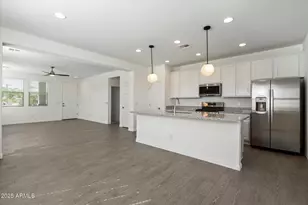 25101 N 141st Ave, Surprise, AZ 85387 - Photo 8