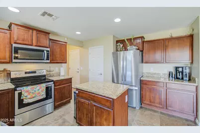 7951 W Rushmore Way, Florence, AZ 85132 - Photo 8