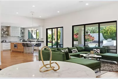 4601 N Royal View Drive, Phoenix, AZ 85018 - Photo 6