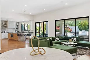 4601 N Royal View Dr, Phoenix, AZ 85018 - Photo 6