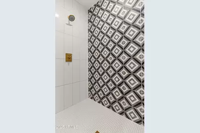 4601 N Royal View Drive, Phoenix, AZ 85018 - Photo 34