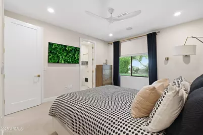 4601 N Royal View Drive, Phoenix, AZ 85018 - Photo 26