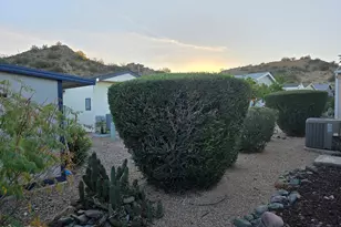 2233 E Behrend Dr, Phoenix, AZ 85024 - Photo 40