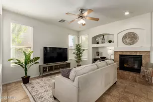 12753 W Pasaro Dr, Peoria, AZ 85383 - Photo 4