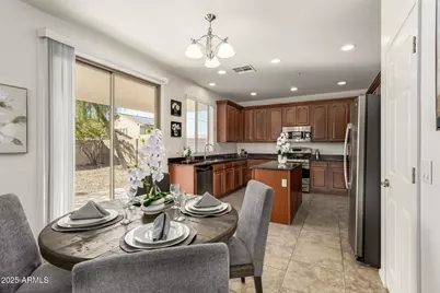 12753 W Pasaro Drive, Peoria, AZ 85383 - Photo 6