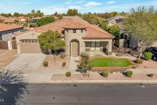 22174 E Creekside Dr, Queen Creek, AZ 85142 - Photo 2