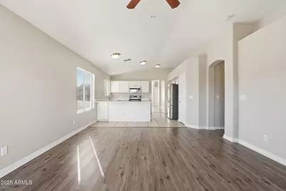 1520 E Bowker Street, Phoenix, AZ 85040 - Photo 18