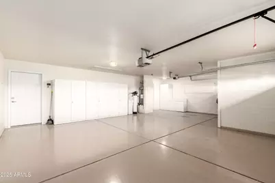 10843 E Kilarea Avenue, Mesa, AZ 85209 - Photo 32