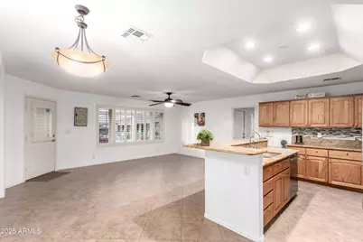 10843 E Kilarea Avenue, Mesa, AZ 85209 - Photo 14