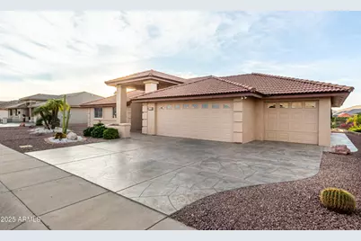 10843 E Kilarea Avenue, Mesa, AZ 85209 - Photo 30
