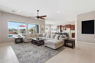 6592 S Bridal Vail Dr, Gilbert, AZ 85298 - Photo 10