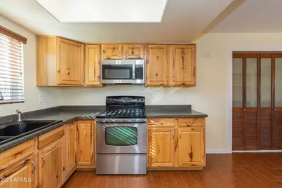 1813 E Ellis Drive, Tempe, AZ 85282 - Photo 18