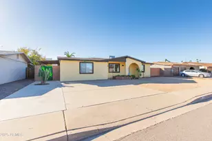 1813 E Ellis Dr, Tempe, AZ 85282 - Photo 2