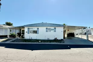 2501 W Wickenburg Way 22 --, Wickenburg, AZ 85390 - Photo 2