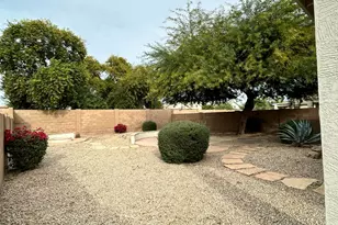 17060 W Halifax Ln, Surprise, AZ 85374 - Photo 28
