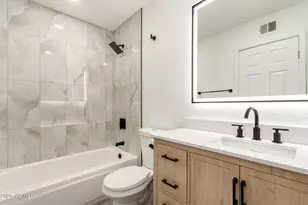 2319 W Wethersfield Rd, Phoenix, AZ 85029 - Photo 18