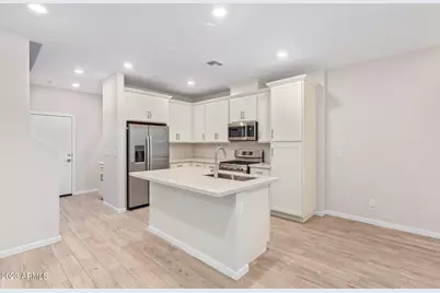 729 E Zesta Lane #103, Gilbert, AZ 85297 - Photo 2