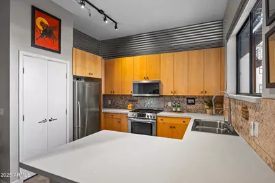 914 E Osborn Road #306, Phoenix, AZ 85014 - Photo 14