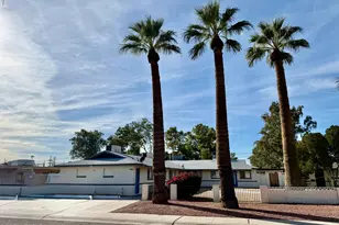 3232 N 66th St, Scottsdale, AZ 85251 - Photo 2