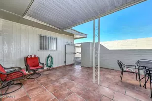 9970 W Royal Oak Rd, Sun City, AZ 85351 - Photo 24