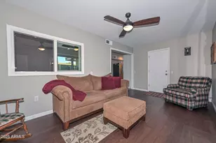 9970 W Royal Oak Rd, Sun City, AZ 85351 - Photo 14