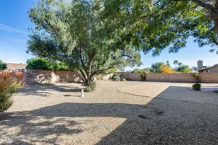 4442 E Kelton Ln, Phoenix, AZ 85032 - Photo 38