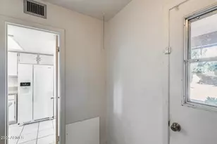 4442 E Kelton Ln, Phoenix, AZ 85032 - Photo 32