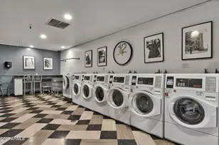 4750 N Central Ave, Phoenix, AZ 85012 - Photo 36