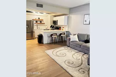 4750 N Central Avenue #14P, Phoenix, AZ 85012 - Photo 4